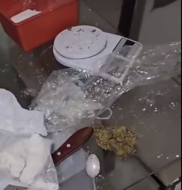 Mulher presa por tráfico mantém laboratórios e rede de 'vendedores' de drogas em Manaus