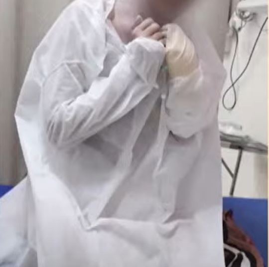 Jovem tem 70% do corpo queimado ao ser atacada com óleo fervente no Amazonas