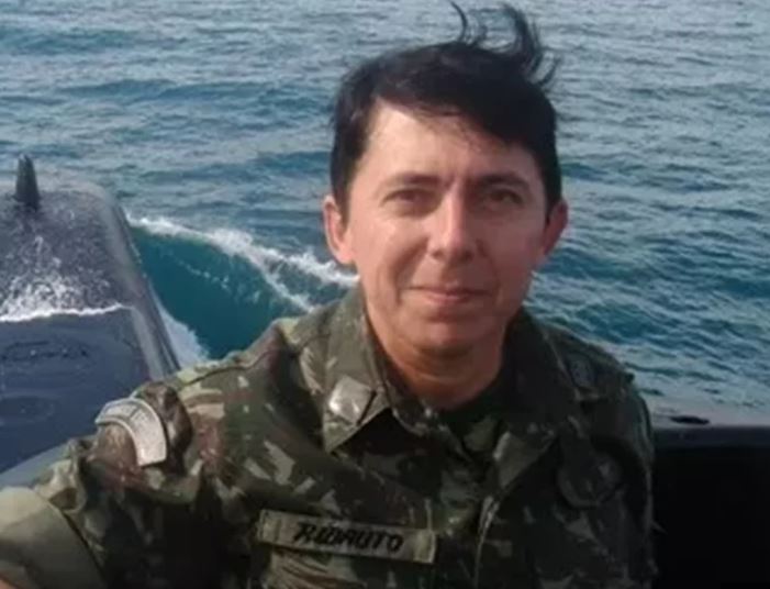 General da reserva é alvo da PF por suspeita de idealizar ataque do 8 de janeiro