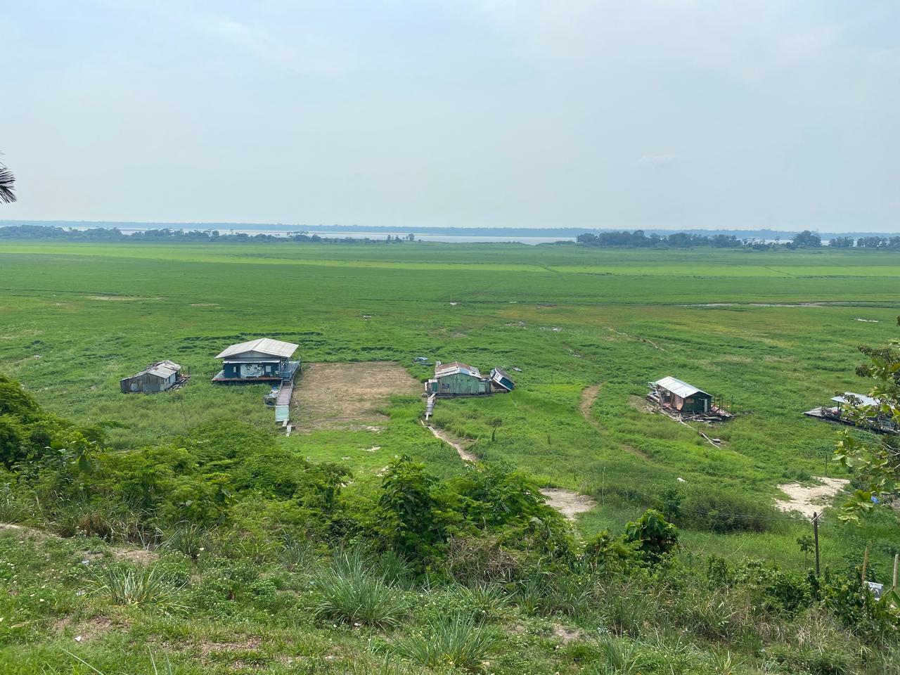 Seca no Lago do Aleixo e no Puraquequara mostra dimensão da vazante 