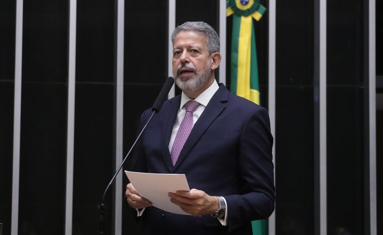 Câmara aprova atualização da tabela IR que mantém isenção para até 2 salários mínimos