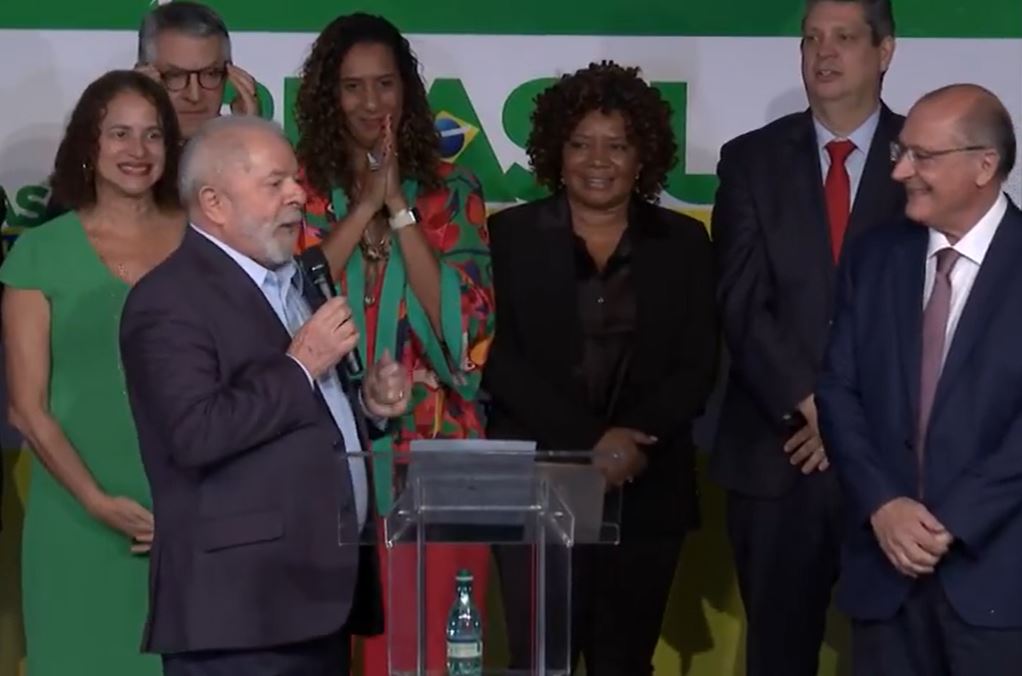 Lula anuncia 16 novos ministros; Confira lista completa 