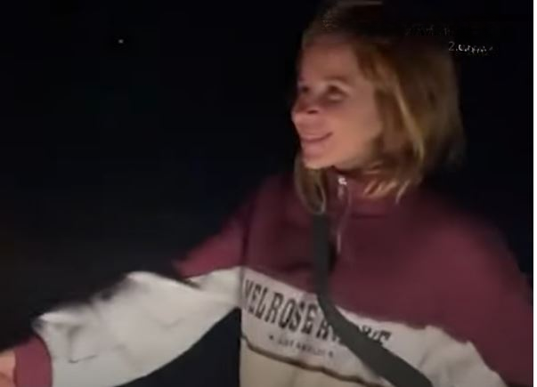 Jovem sequestrada aos 11 anos é resgatada após passar uma década em cativeiro