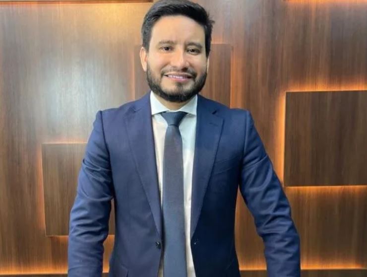 Jornalista Alex Braga é suspeito de estuprar e obrigar mulher a fazer aborto em Manaus