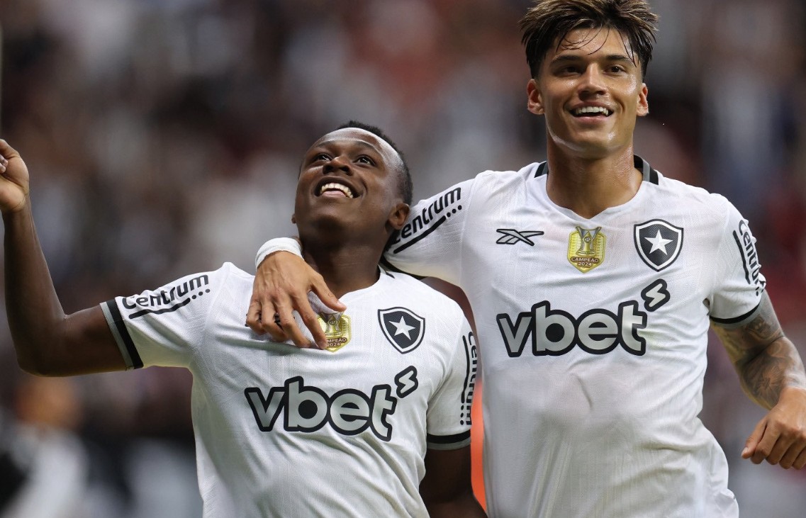 Botafogo vence clássico contra o Vasco por 2 a 0 no Brasileirão