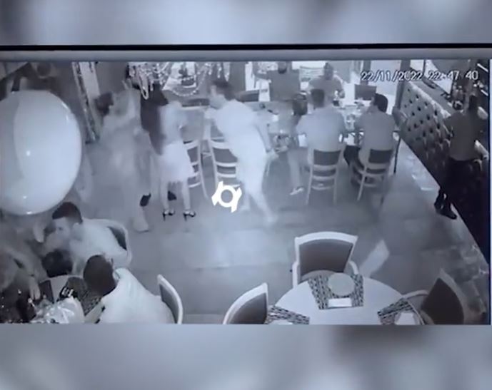 Vídeo mostra homem agredindo deputada Joana D'arc em restaurante em Manaus