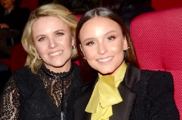 Ex-funcionária diz que mãe de Larissa Manoela relatava surras à atriz em salão: ‘quebrei e quebraria de novo'