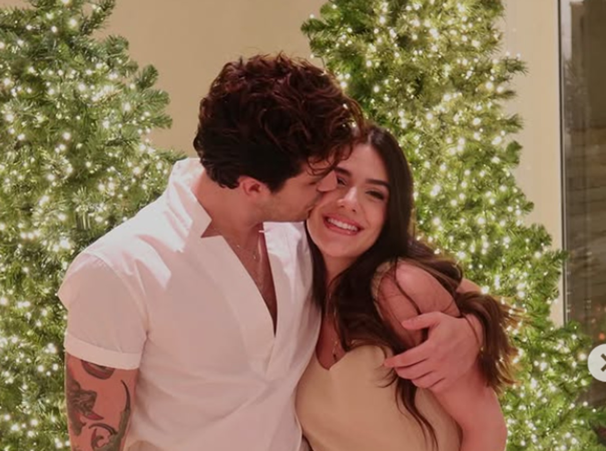 Luan Santana e Jade Magalhães comemoram 2 meses da filha sem luxo, com bolinho feito em casa; fotos