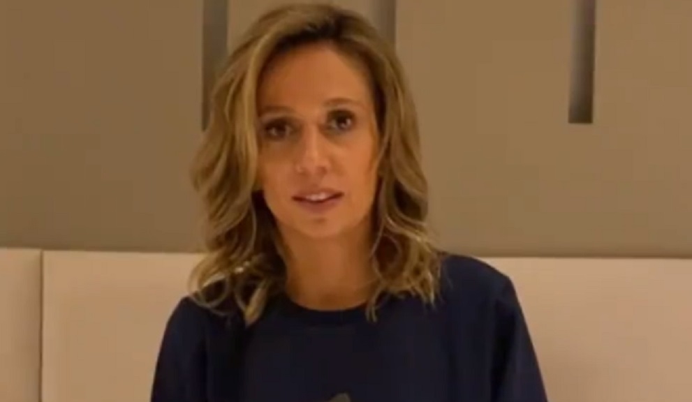 Luísa Mell confirma lipoaspiração feita sem permissão enquanto estava desacordada