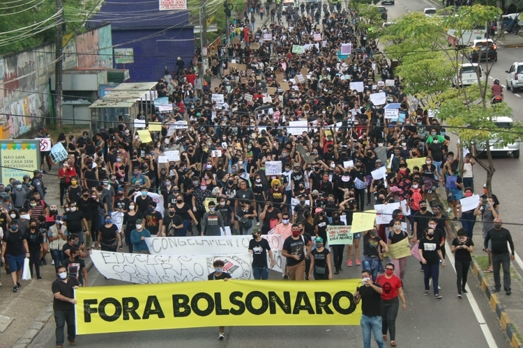 Centrais sindicais convocam novos protestos contra Bolsonaro