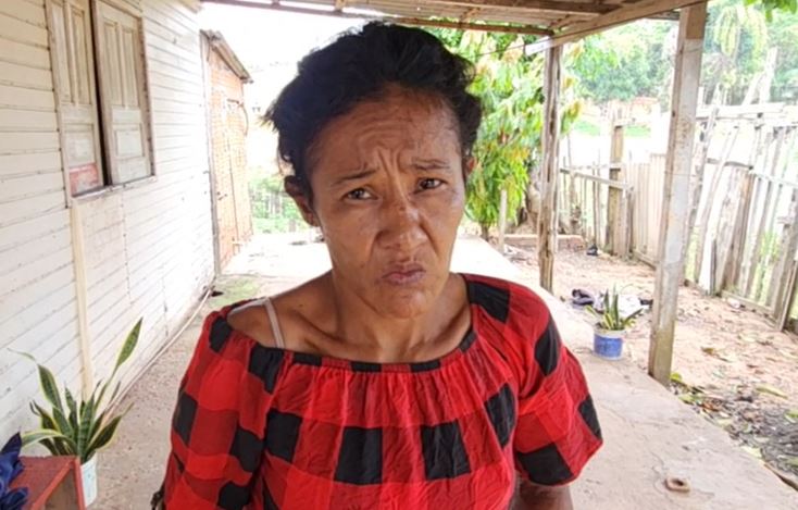 Mulher é esfaqueada após negar R$ 1, denuncia criminoso e acaba morta a terçadadas no Amazonas