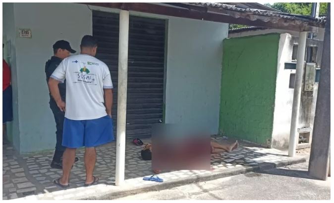 Conversa sobre 'chifre' termina com homem assassinado com 5 tiros em bar