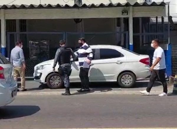 PM é flagrado fazendo segurança privada para Mouhamad Moustafa em Manaus