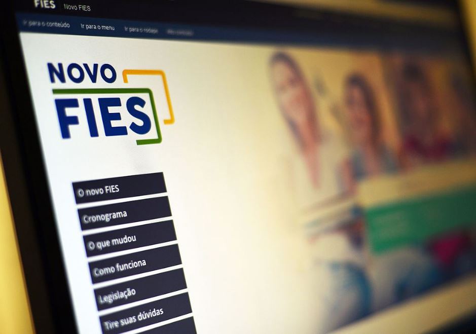 Inscrição no FIES encerra nesta sexta-feira
