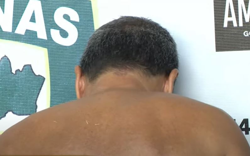 Mulher flagra marido estuprando pedinte dentro de casa em Manaus