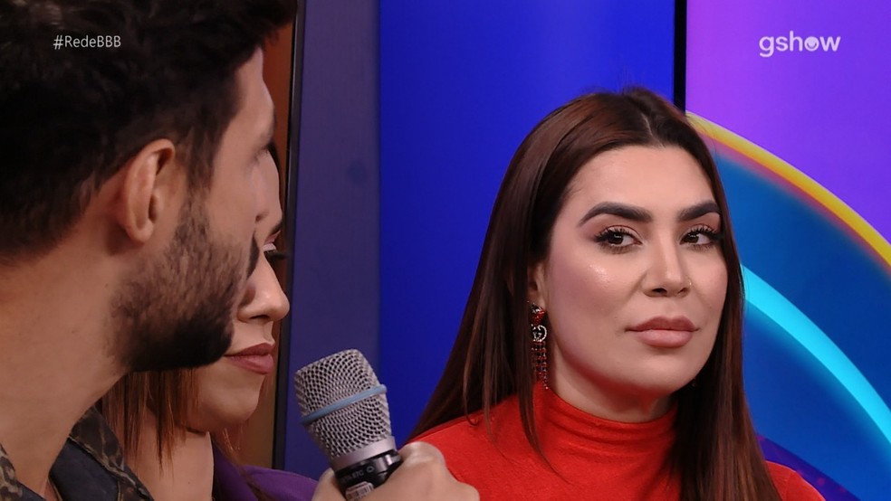 Naiara revela que não irá participar de grupo no Whatsapp com eliminados do BBB22