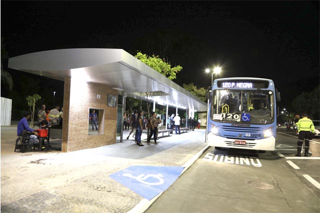 Frota de ônibus será reforçada na Ponta Negra durante ‘Um Sonho de Natal’ no domingo
