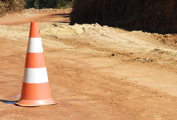 Sancionada lei que proíbe obras inacabadas em Manaus