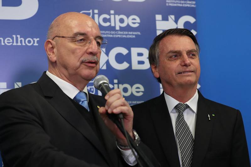 Osmar Terra nega existência de 'gabinete paralelo' e diz que não tem poder sobre Bolsonaro