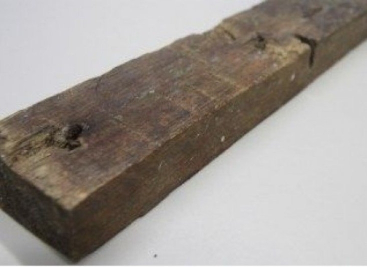 Homem espanca com ripa esposa grávida que se negou a fazer sexo