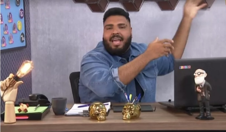 Paulo Vieira pergunta por Arthur e deixa Lina em 'saia justa': 'ele tá atuando melhor lá dentro?'