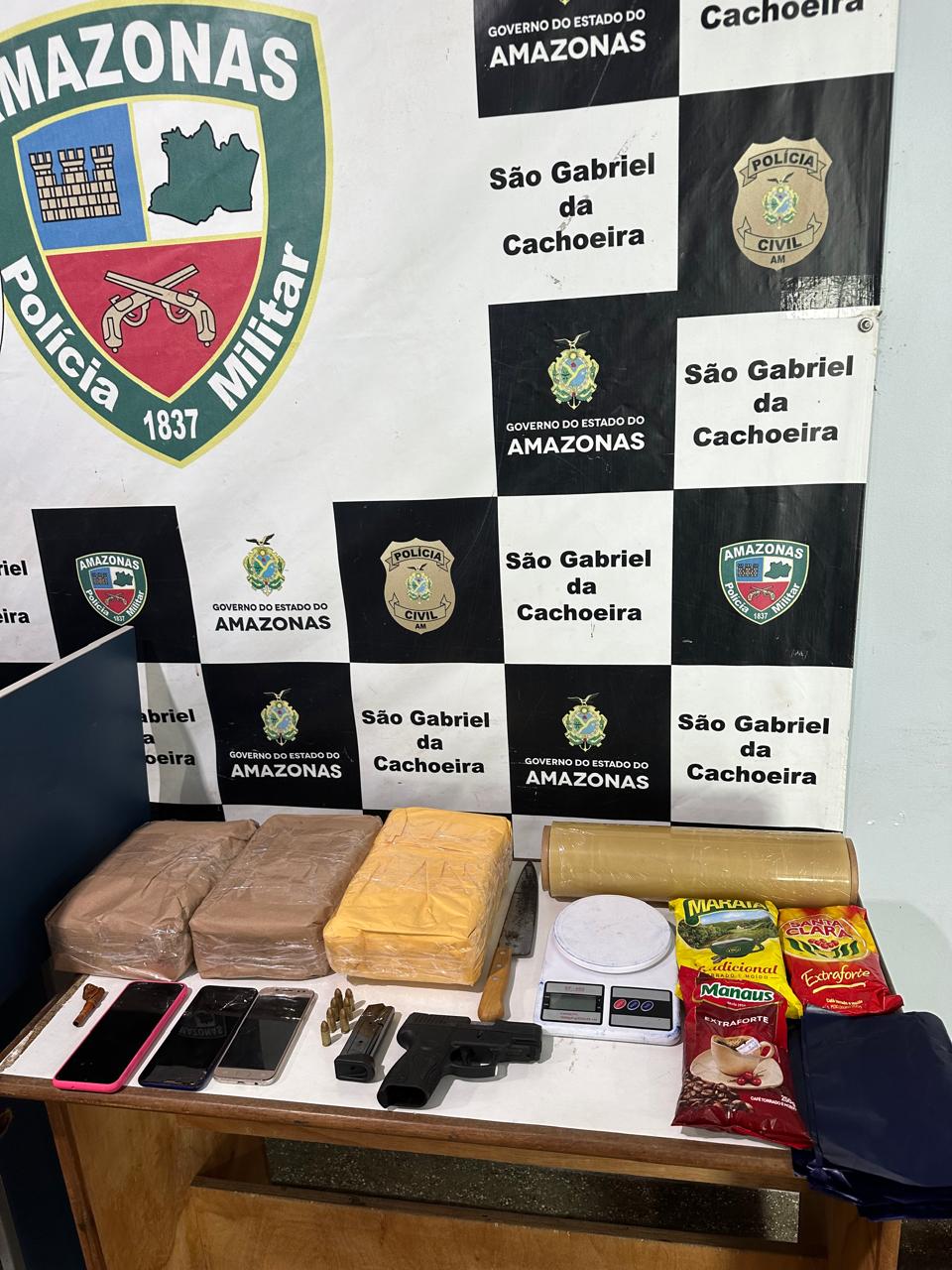 Mulheres e comparsas são presos com drogas e armas em São Gabriel da Cachoeira