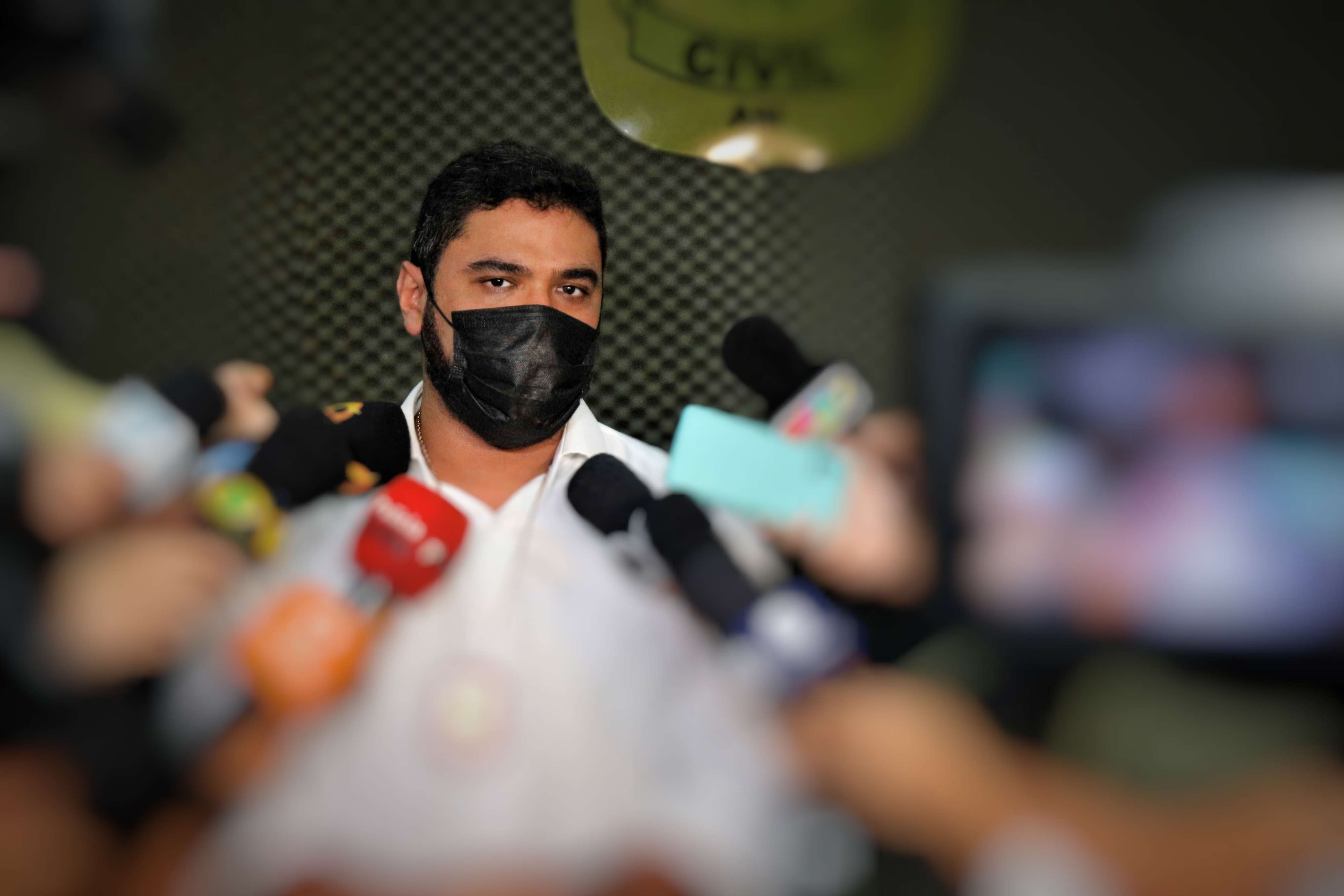 Suspeito de lavar dinheiro do tráfico com carros e imóveis de luxo é preso em Manaus