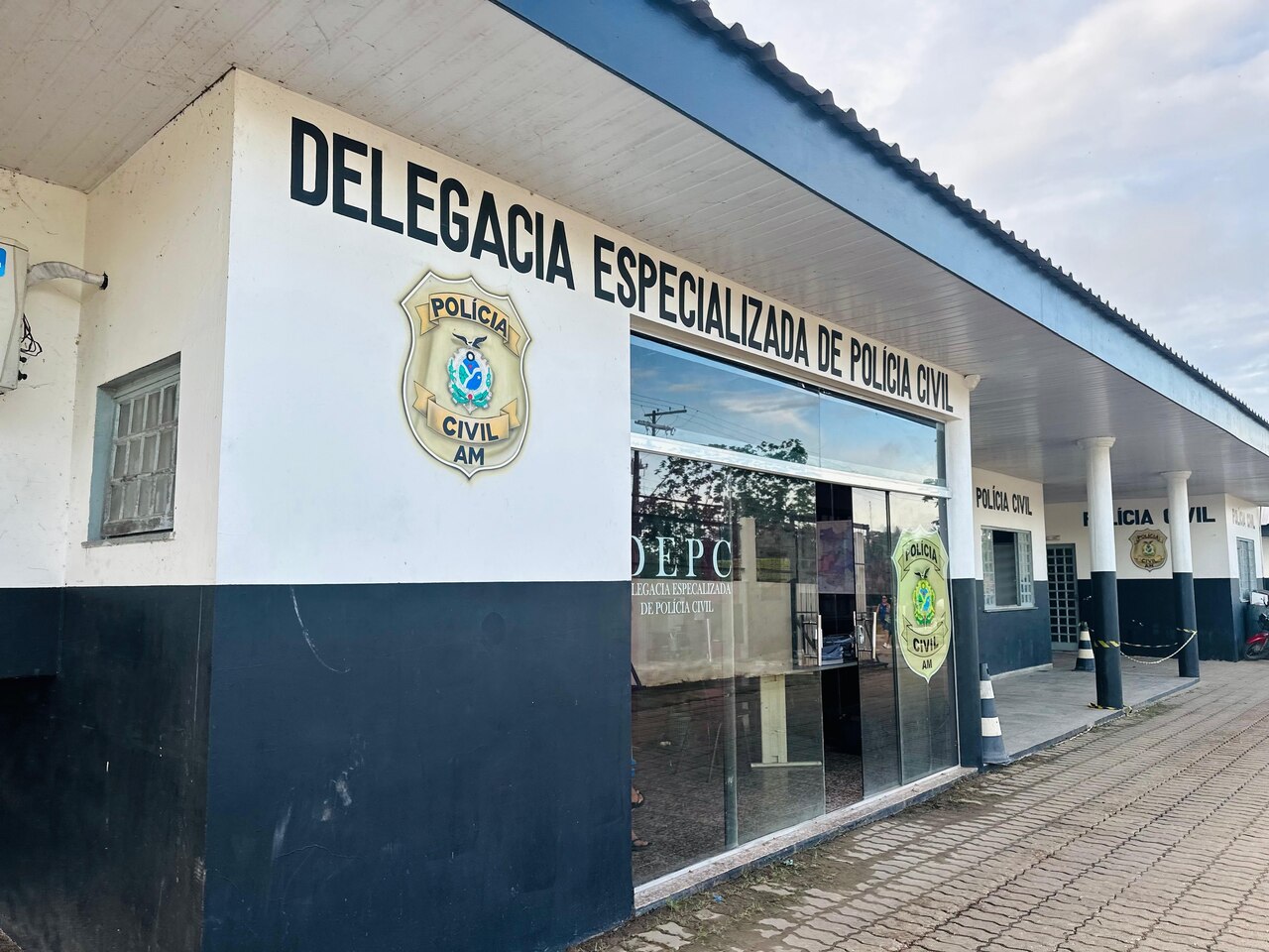 "Chock" e "Negão" são presos por envolvimento na morte de adolescente em Tefé