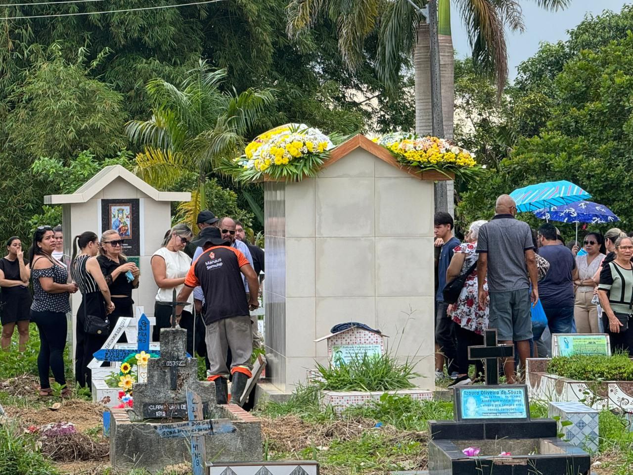 Dor e comoção marcam despedida de empresário morto em acidente na Av. do Turismo