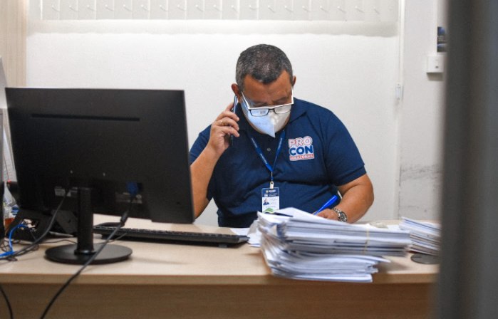 Procon-AM faz campanha para 'zerar' audiências entre consumidor e empresa