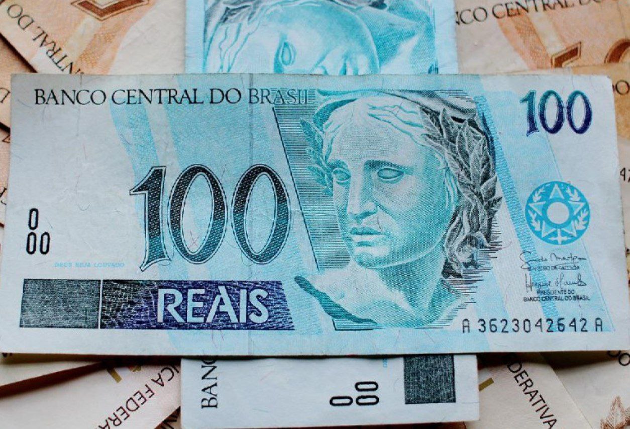 Real desvalorizado: R$ 100 hoje em dia compra o mesmo que R$ 13,91 em 1994