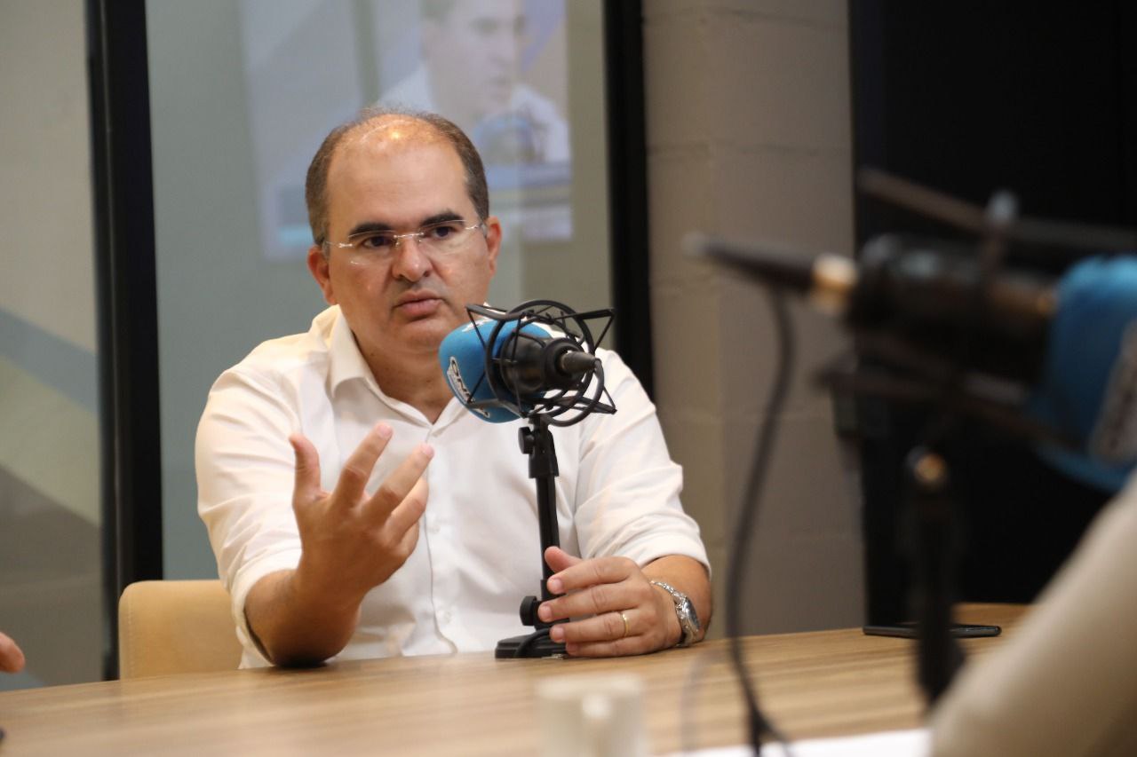 Ricardo Nicolau defende financiamento para popularizar energia solar no Amazonas