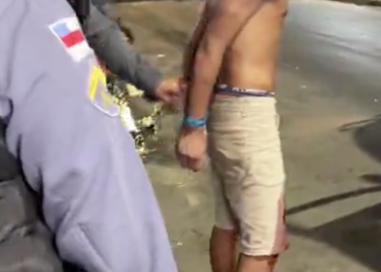 Jovem escapa da morte após ser sequestrado por 'tribunal do crime' em Manaus