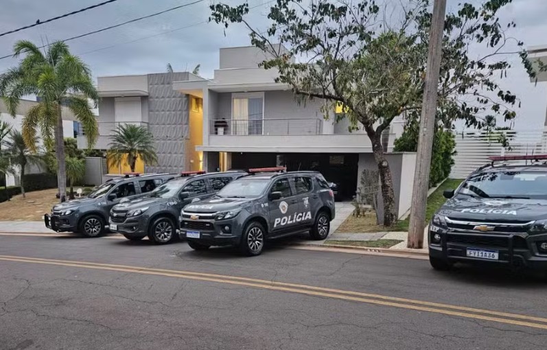 Empresários são presos por financiar plano do PCC para matar promotor em Campinas