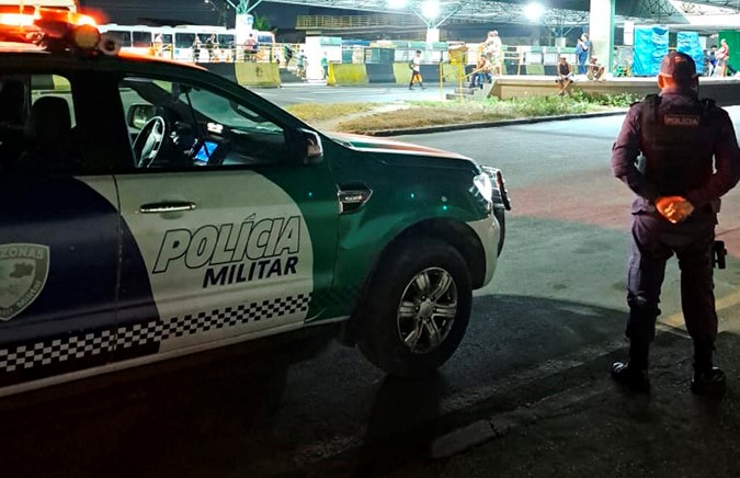 Homens são presos por agredir irmã e companheira em Manaus