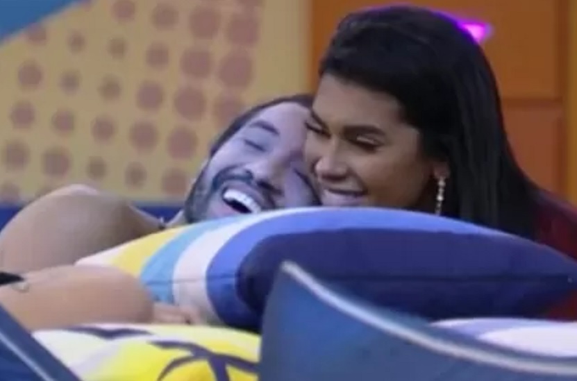 Gilberto revela que comprou 8 mil seguidores para entrar no BBB 21