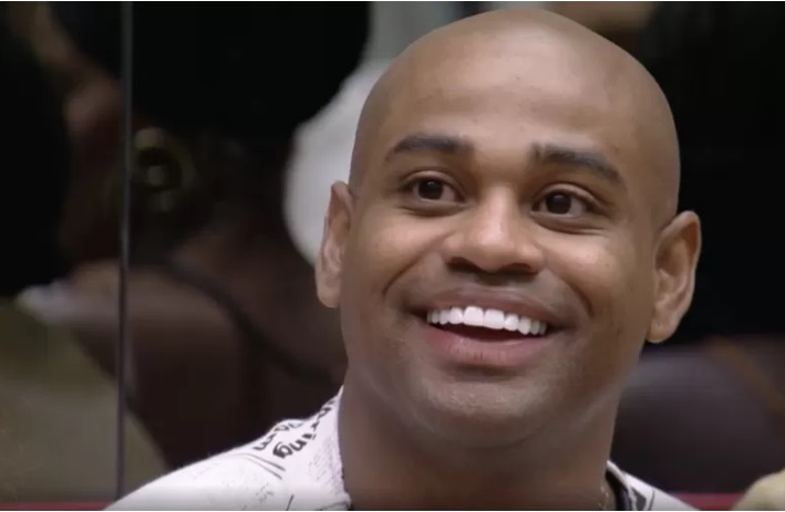 Cezar entra no top 10 de menos votados da história do BBB; confira ranking
