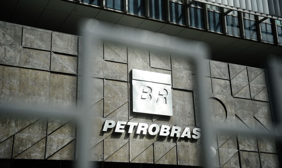 Petrobras apresenta novo pedido para exploração de petróleo na foz do Amazonas