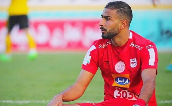 Irã afirma que jogador não será condenado à morte por protestar contra governo