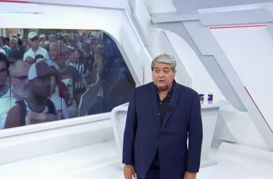 Datena critica ausência de Neymar em velório de Pelé: 'já pressionou PSG pra vir em festa'