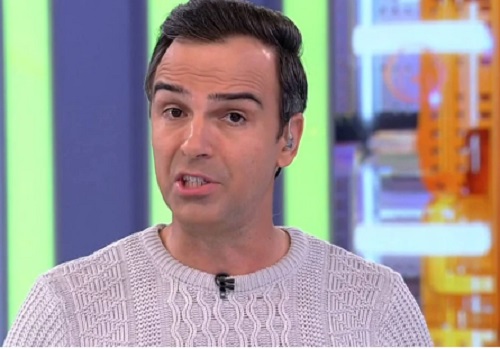 Larissa leva invertida de Tadeu após afirmar que 'foi obrigada a criticar' no BBB23