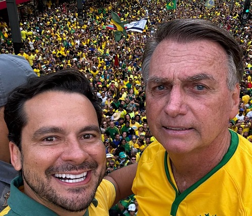 Direita amazonense marca presença em manifestação com Bolsonaro em São Paulo