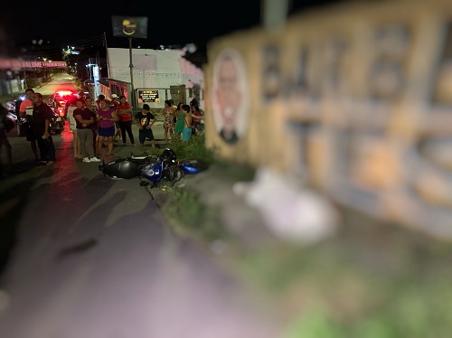 Motociclista morre após bater em carro ao tentar ultrapassar na contramão na Cidade Nova