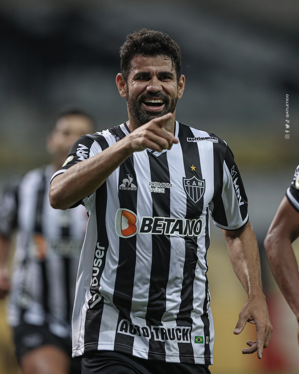 Jogador do Atlético-MG, Diego Costa é alvo da PF em operação sobre site de apostas