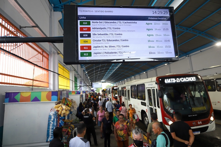 Prefeitura quer negociação para evitar greve dos rodoviários em Manaus