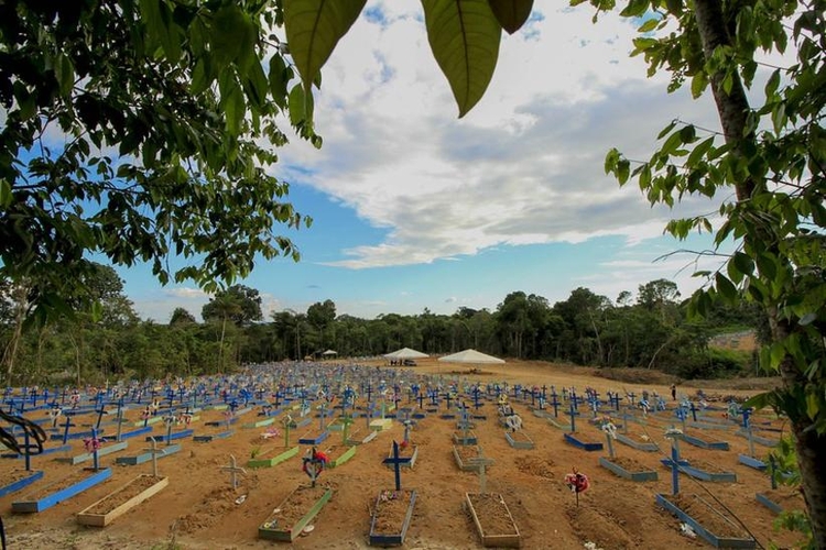 Cemitérios de Manaus registram 30 sepultamentos nesta segunda; Sem vítimas de covid