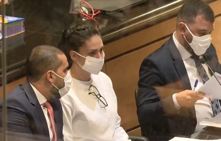 Caso Henry: Monique diz ter sido enforcada por Jairinho enquanto dormia com o filho