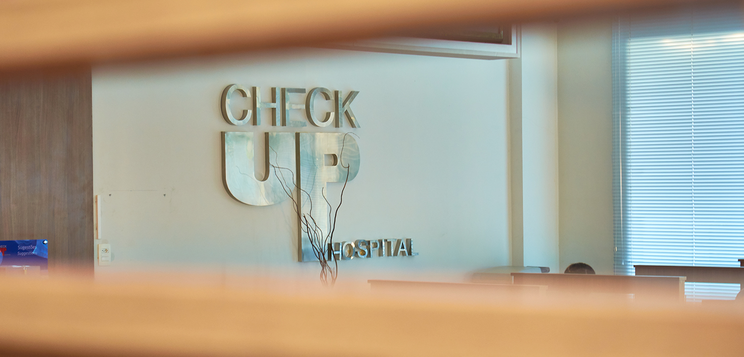 Hospital Check Up deve fazer cirurgia mesmo se plano não pagar convênio em Manaus