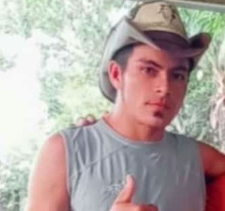 Ex-mulher de caseiro morto em sítio é presa com amante pelo crime no Amazonas