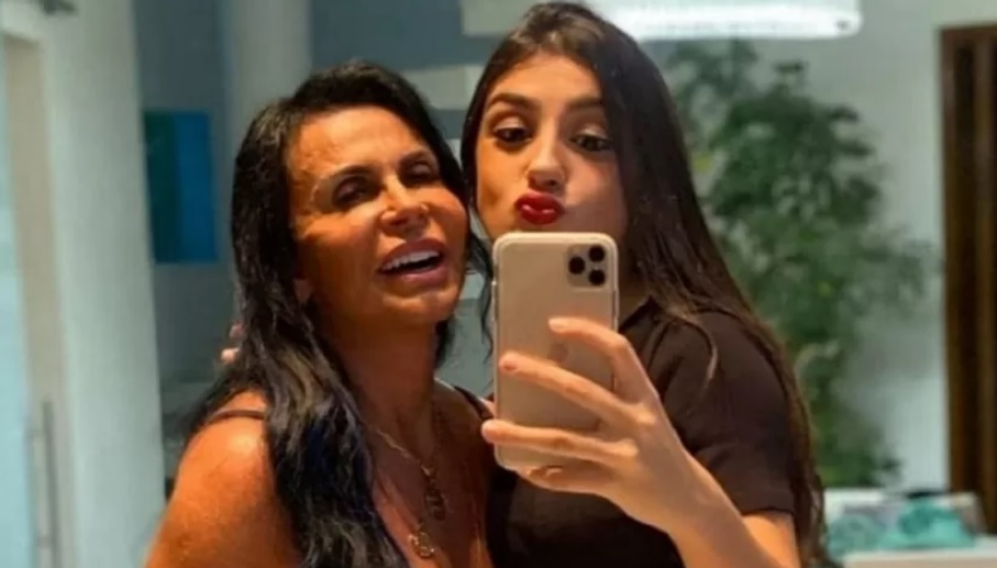 Gretchen pede para não ser associada à “neta” Bia em A Fazenda: 'não participou da criação'